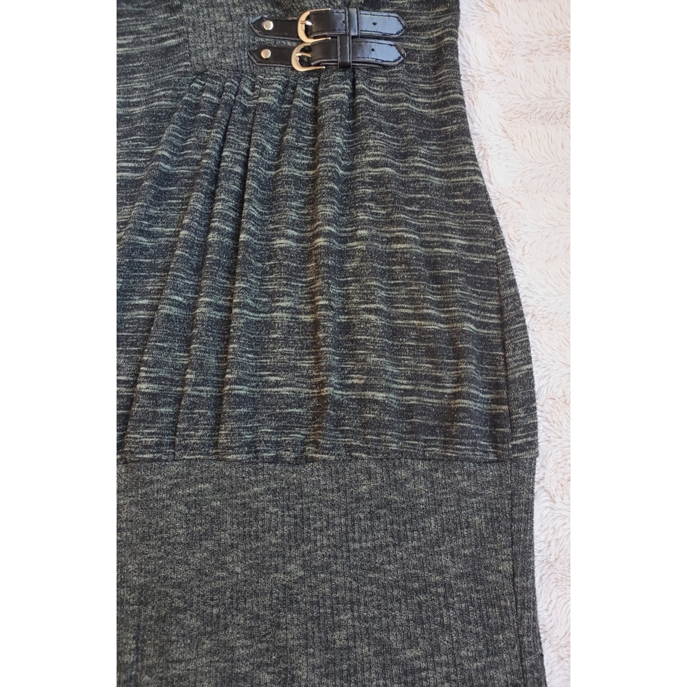 Bella D. green sweater dress - Picture 6 of 11